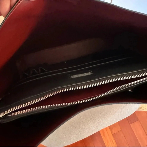 LAWFULL LONDON Iris black leather laptop work bag - Picture 7 of 12